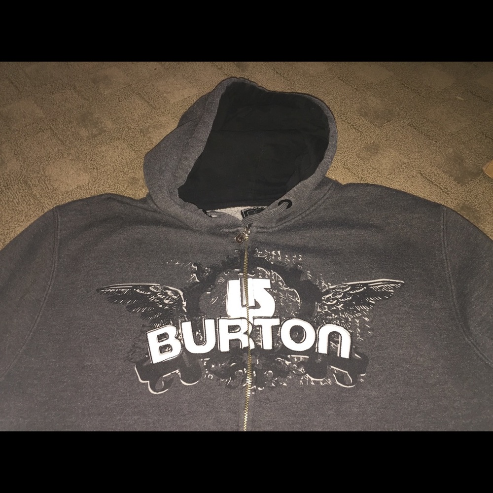 Burton sweatshirt size L